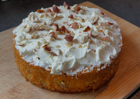 Carrot cake sans gluten